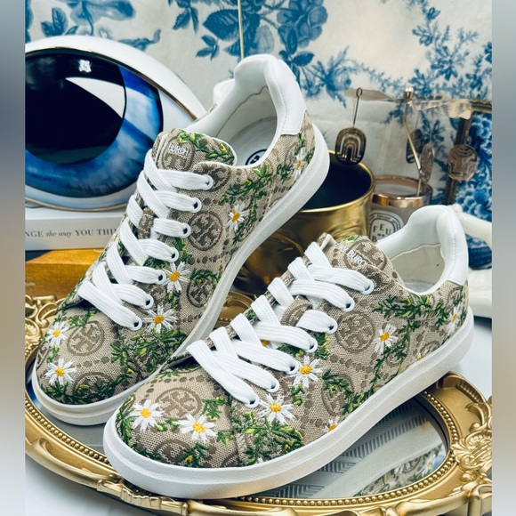 🆕 TORY BURCH 🧿 NWOT Howell Court T Monogram Floral-Embroidered Sneakers - Picture 11 of 16